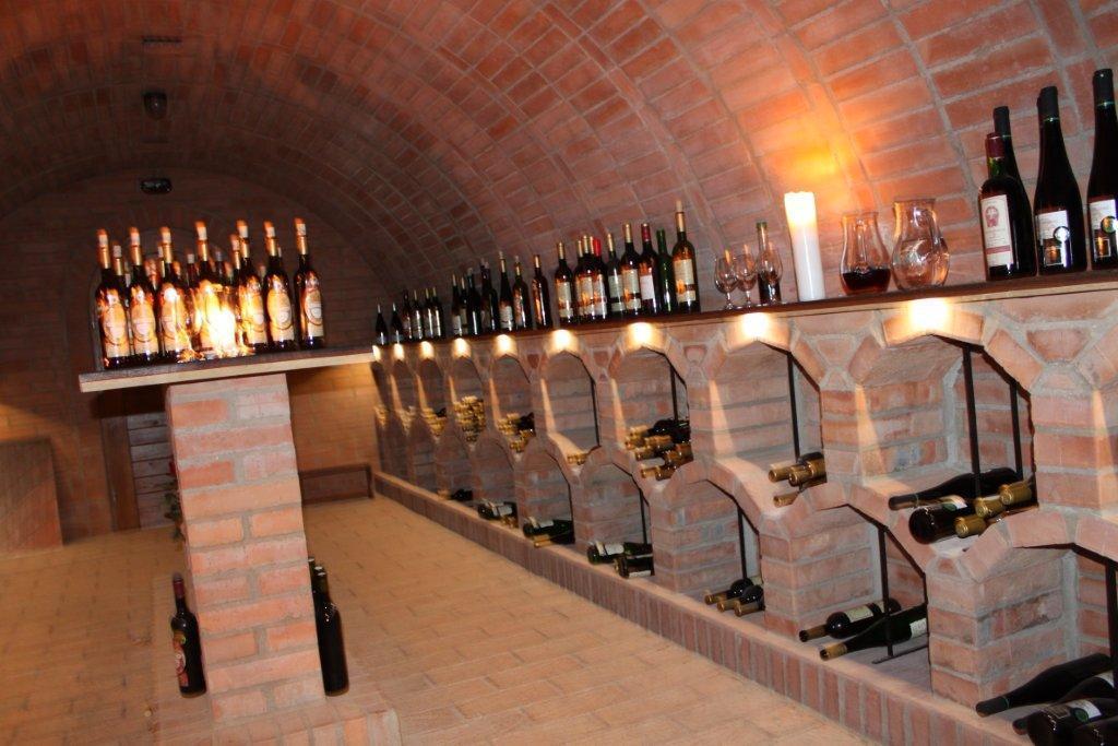 Hotel Vinohrad Milotice Kültér fotó